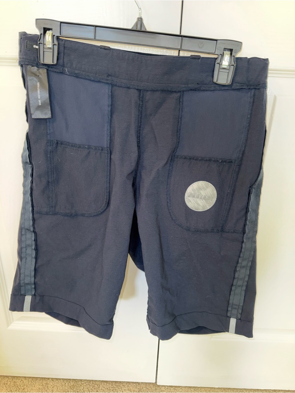 Rapha Commuter Cycling Shorts Men’s 32 - Picture 6 of 7
